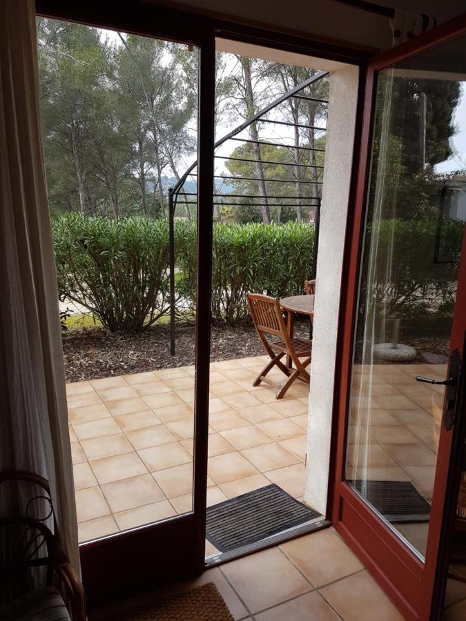 Petite Maison Entre Sanary Et Bandol Екстер'єр фото